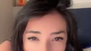 Emanually Raquel recibió una felación cuando su boca estaba sobre un pene erecto