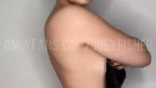 Un video de Joey Fisher mostrando su cuerpo ha sido entregado a la gente para que lo vea.