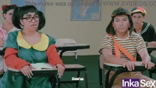 La Chilindrina y El Chavo del 8 teniendo relaciones íntimas en la Escuela