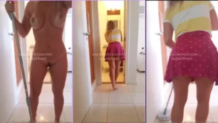 Lais, todo lleno de ti mismo, dando un trato en la casa sin siquiera una tela